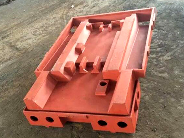 <a href='/jczj.html'>大型鑄鐵件</a>，大型鑄鋼件，機床鑄件